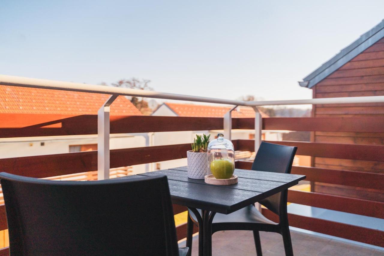St. Martin'S Apartments Grkavescak 外观 照片