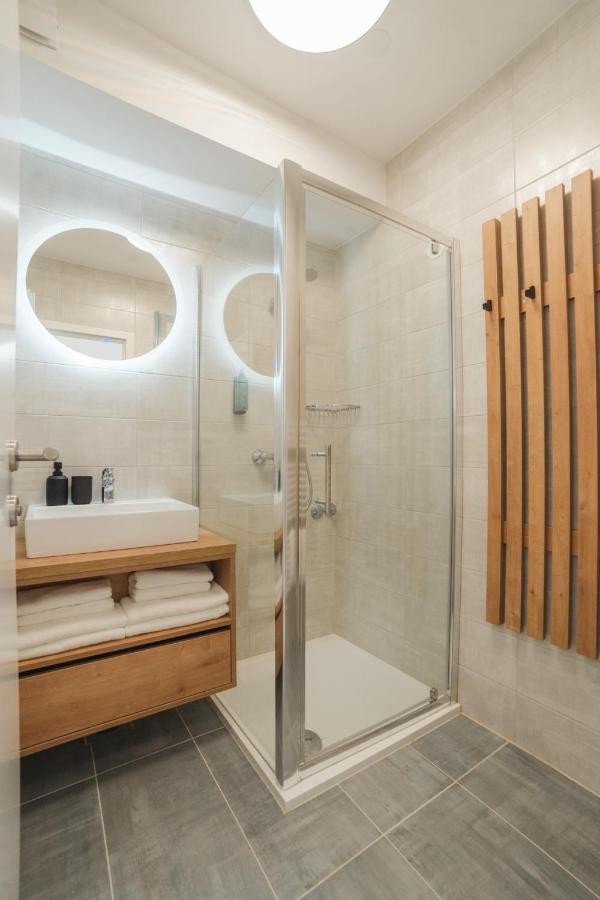 St. Martin'S Apartments Grkavescak 外观 照片